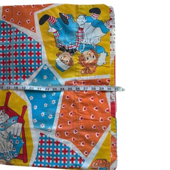 Vintage Raggedy Ann & Andy Standard Size Pillowcases - Picture 8 of 10
